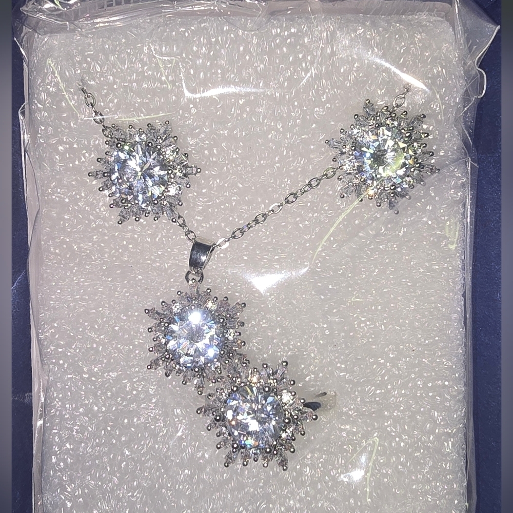 🆕️ Simulated Diamond Ring (Size 6.0), Earrings & Pendant Necklace